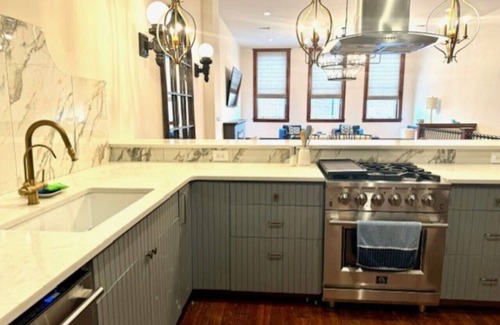 Natchez Apartment | Marx and Scarf downtown loft