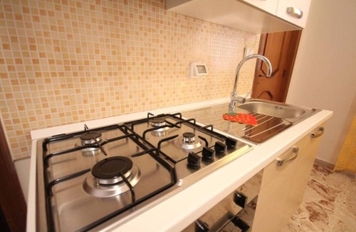 Avola Apartment | Mary's 3 Roses - Apt 3