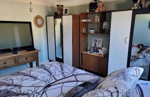 Felixstowe House | Mary's Villa