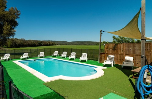 Serinya House | Mas Cal Carreter - Take a break