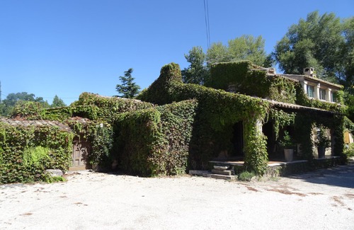 Taillades Cottage | MAS D'ANGE EN PROVENCE at the foot of the Luberon, beautiful, quiet, picturesque house,