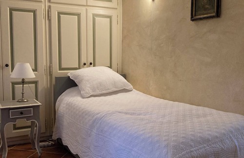 Malaucene Other | Mas de charme in Provence with swimming pool & tennis - sleeps 10