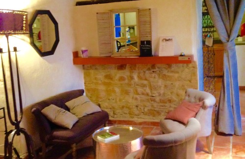 Orange House | Mas Julien