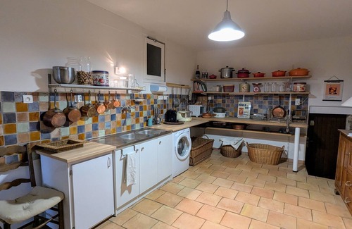 Saint-Paul-Trois-Chateaux House | Mas provençal, in the vineyards near the historic village center