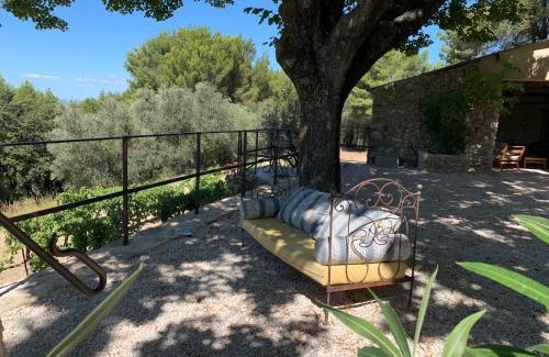 Sablet Villa | Mas Provençal climatisé avec piscine chauffée