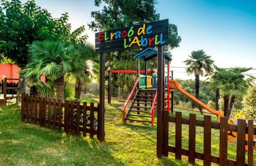 Santa Maria de Solius Hotel | Mas Tapiolas