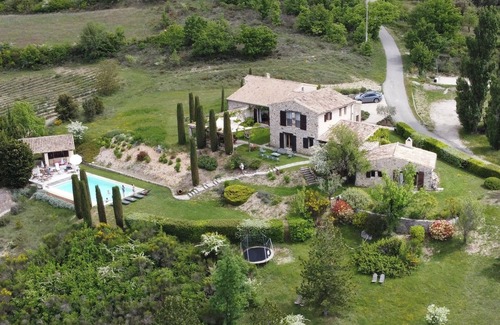 Le Poet-Sigillat House | Mas with heated pool & private tennis court sleeps 14