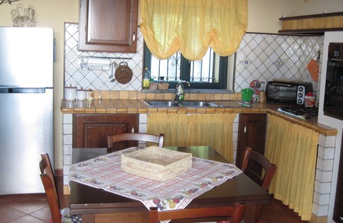 Mascali House | Mascali: "Il casale degli aranci" house/villa with garden 3 rooms - 2/5 persons