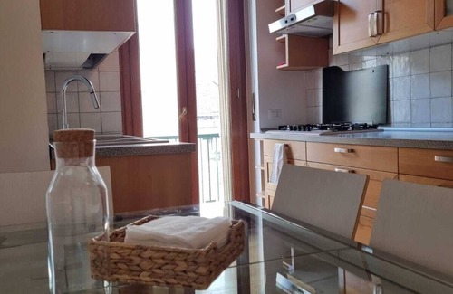 Giambellino Apartment | Massis House Accogliente Appartamento con Terrazzino e Tutti i Comfort