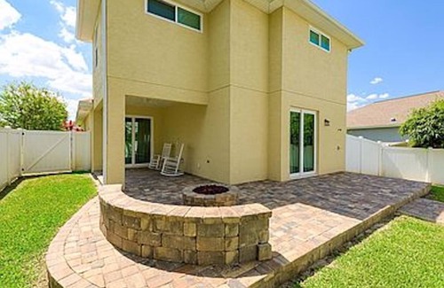 Avalon by the Sea House | Master on 1st Floor! Stylish Beach House Steps From Ormond Beach & near Daytona
