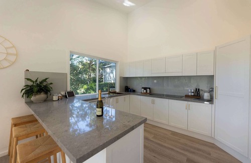 Macmasters Beach Cottage | Masters Cottage - MacMasters Beach