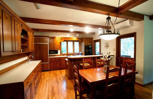 McCall Ski Chalet | Mather Chalet in the Heart of McCall +3000 sq ft, game & bunk room, 2 fireplaces