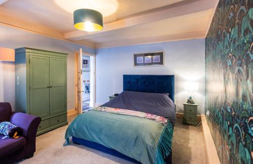 Upton upon Severn House | Maverick Rooms