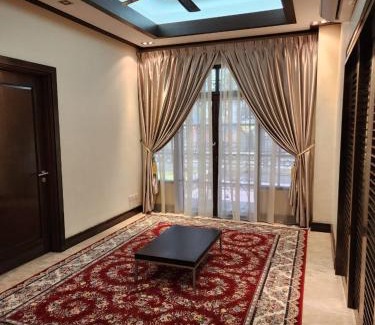Putrajaya Villa | Mawar Singgah