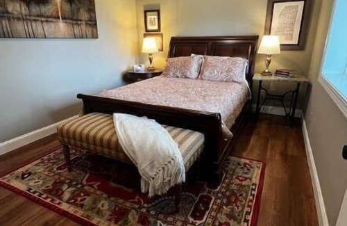 Starkville Apartment | Max's Place