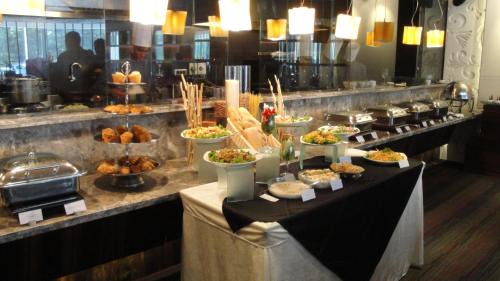 Sector 35 Hotel | Maya Hotel
