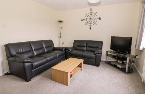 Cromer House | MAYFIELD DRIVE, family friendly, character holiday cottage in Cromer