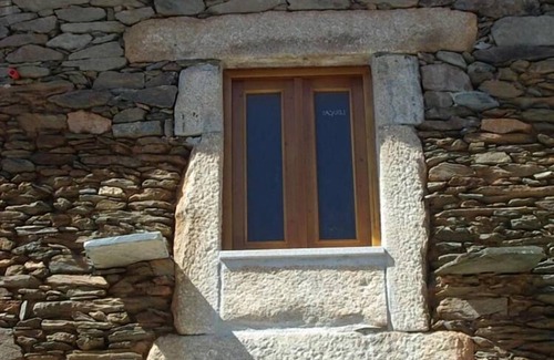 Freixo de Espada a Cinta House | Mazouco: House/Villa 4 people - Mazouco