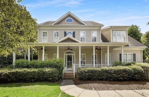 Charlotte House | McKee Manor- South CLT/Matthews-3000 Sq Ft