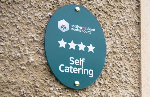 Bushmills House | Meadow Cottage 4 Star NITB accomodation