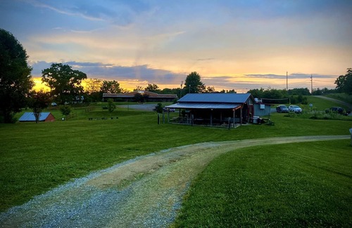 Mohawk Hotel | Meadow Creek Mountain Ranch