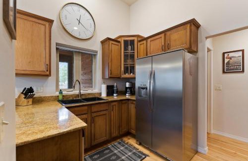 Columbia Falls House | Meadow Lake Villa