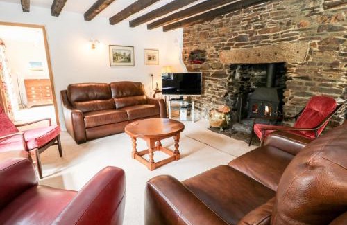 Pensilva House | Meadow Lea