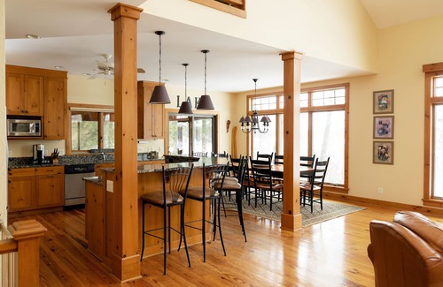 Mecosta House | Mecosta Lakefront Cabin. Golfers paradise