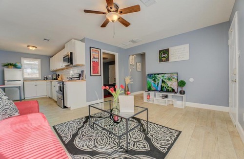 Memphis Apartment | Medical District Gem