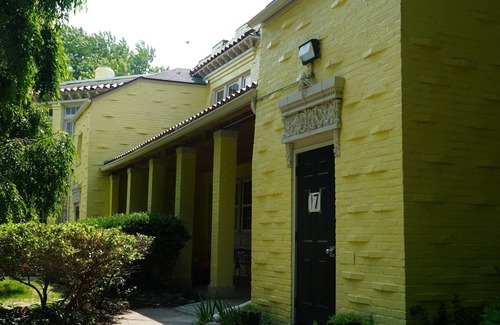 Downtown Dayton Apartment | Mediterranean river bank
