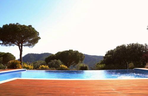 Cabrera de Mar Villa | Mediterranean villa with pool near barcelona