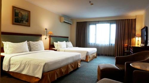 Kemanggisan Hotel | Mega Anggrek Hotel Jakarta Slipi