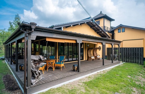 Aso House | Meihodo Bunshinkan｜In the deep forest surrounded by the mountains of Aso