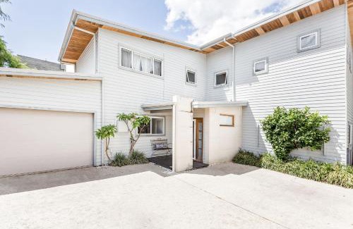 Dunsborough House | Melaleuca