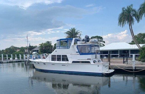 Clearwater Beach Boat Rental | Memorable Bayside Yacht Retreat - 2 Bedroom
