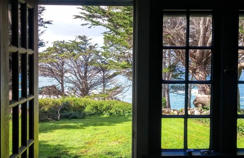 Mendocino House | Mendocino's Historic McCloud House Headland Views on the Edge of the Village