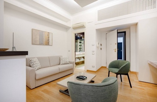 Old Town Apartment | Mercantile 76 - Elegant Loft in the Historic Center