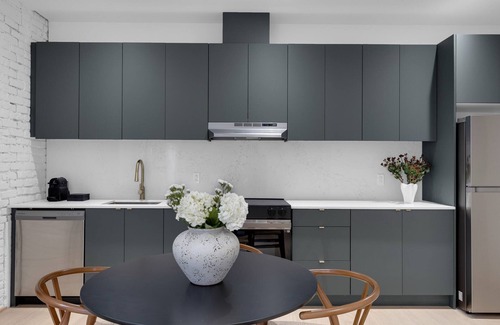 Cite Multimedia Apartment | Mercer- 2Beds Queen Ensuite- Free Parking