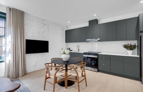 Cite Multimedia Apartment | Mercer- 2Beds Queen Ensuite- Free Parking