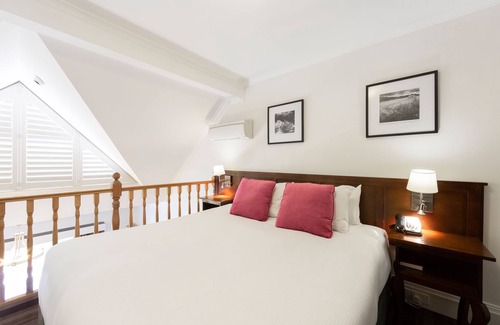 Braddon Hotel | Mercure Canberra