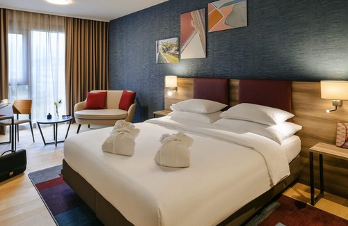 Meyrin Hotel | Mercure Geneva Airport