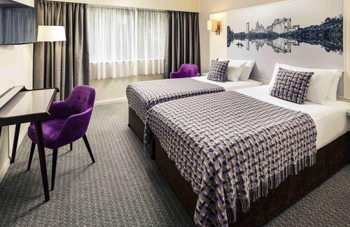 Llansamlet Hotel | Mercure Swansea Hotel