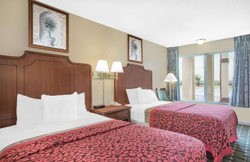 Meridian Hotel | Meridian Inn Hotel