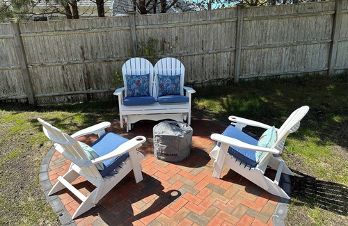 South Chatham House | “Mermaid’s Rest” Quiet South Chatham 2-Bedroom House, Close To Beaches