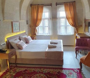 Cavusin Hotel | Mesken Cave Suites