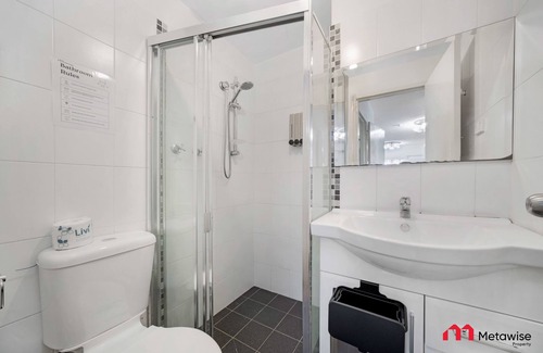 Parramatta Apartment | MetaWise Parramatta Chic and Comfortable Two Bed