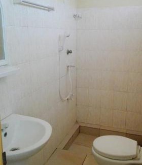 Anuradhapura House | Methsitha Rest Rooms Anuradhapura