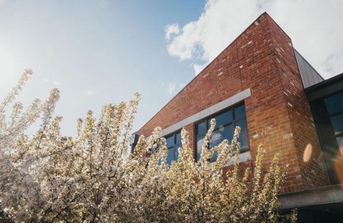 New Gisborne Bed & Breakfast | Mews Cottages