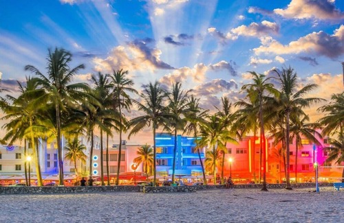Miami Beach Apartment | Miami Beach front line|1 BDR Apt|Ocean Drive
