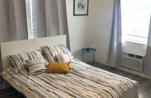 Miami Beach Condo | Miami Beach Studio Walk To Beach A